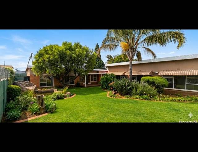 4 BEDROOM HOUSE FOR SALE IN KIBLER PARK